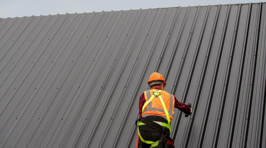 Professional gutter cleaning in Friedens, PA